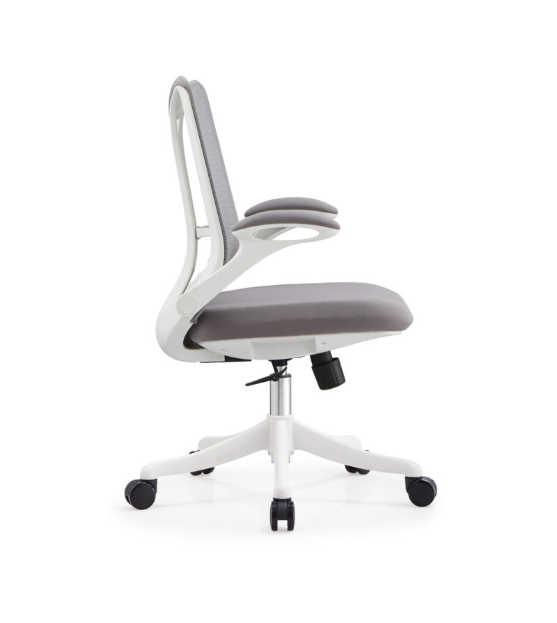 BL002B  CloudSense Smooth Swivel Adjustable Chair